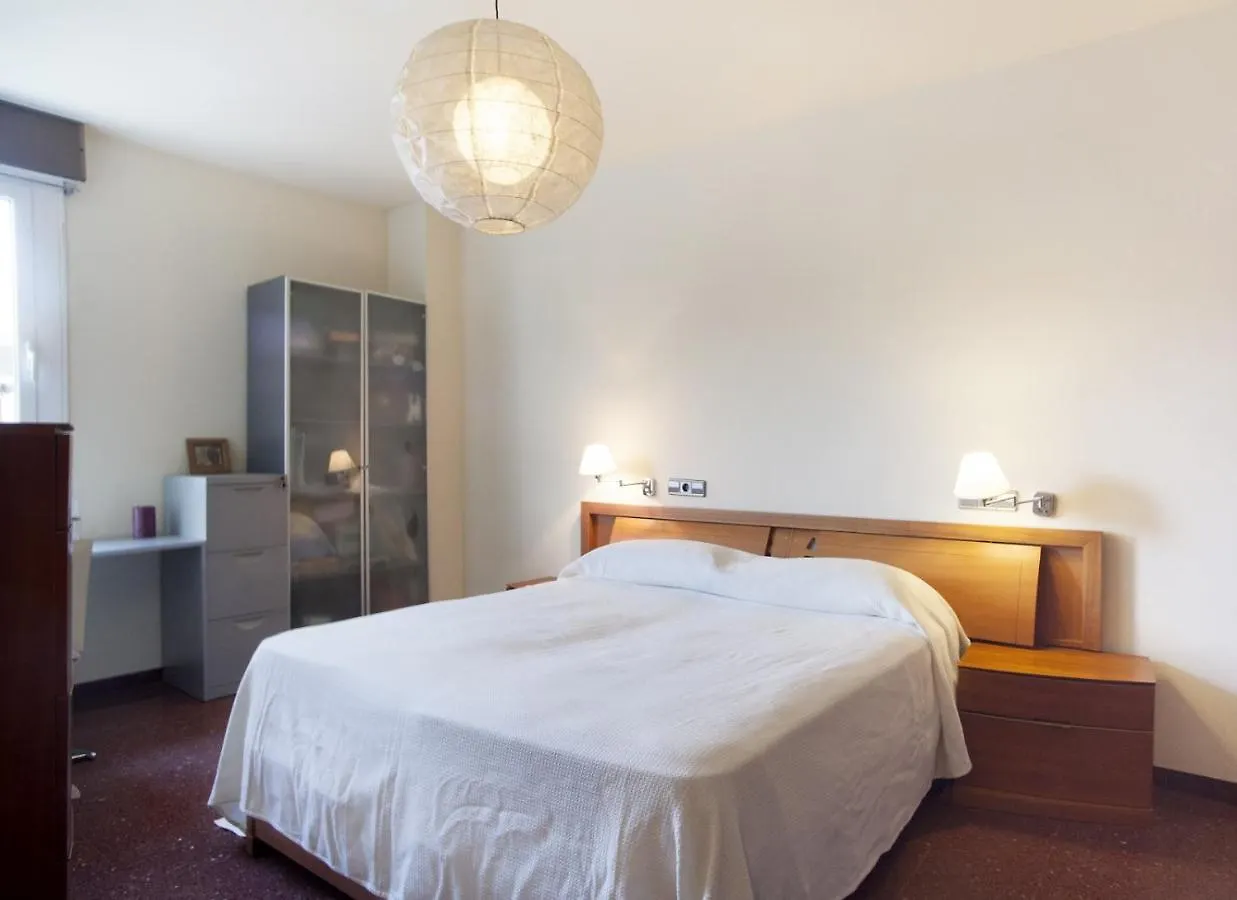 Aparteasy - Bright, Large And Central Apartment In Bcn Barcelona