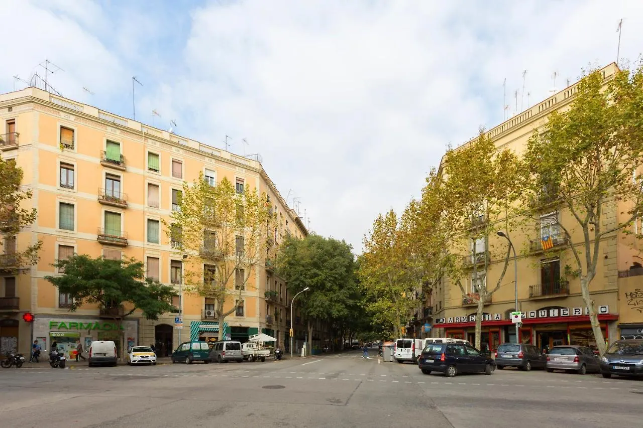 Aparteasy - Bright, Large And Central Apartment In Bcn Barcelona